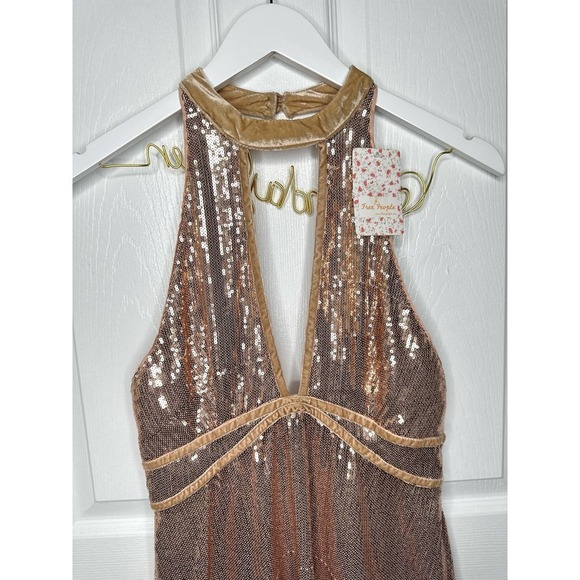 Free People Film Noir Sequined A-Line Party Dress in Gold Rose Size 4 NEW - Picture 9 of 12